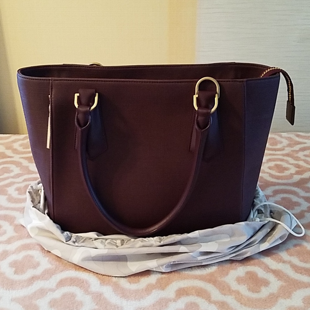Dagne Dover Midi Tote Crossbody in Oxblood
